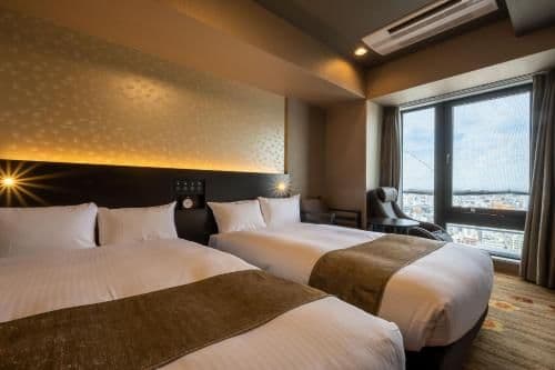 Luxury Twin Room with View - Upper Floor