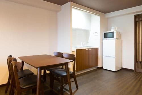 Deluxe Apartment with River and Mountain View