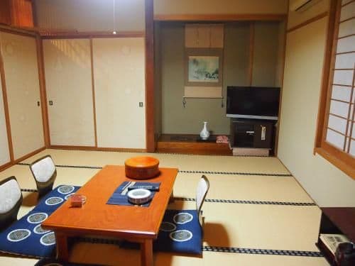 Japanese-Style Room