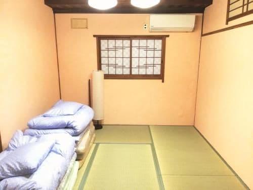 Economy Twin Room