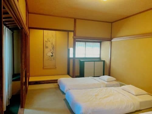 Japanese-Style Room