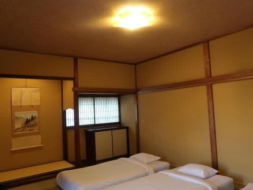 Japanese-Style Room