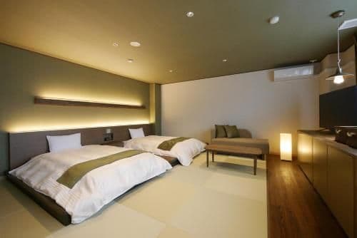 Japanese-Style Quadruple Room
