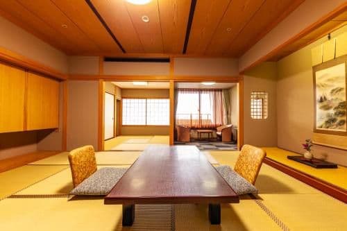Japanese-Style Deluxe Room