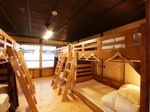 Bed in 8-Bed Mixed Dormitory Room