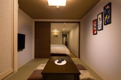 Suite with Tatami area and Balcony