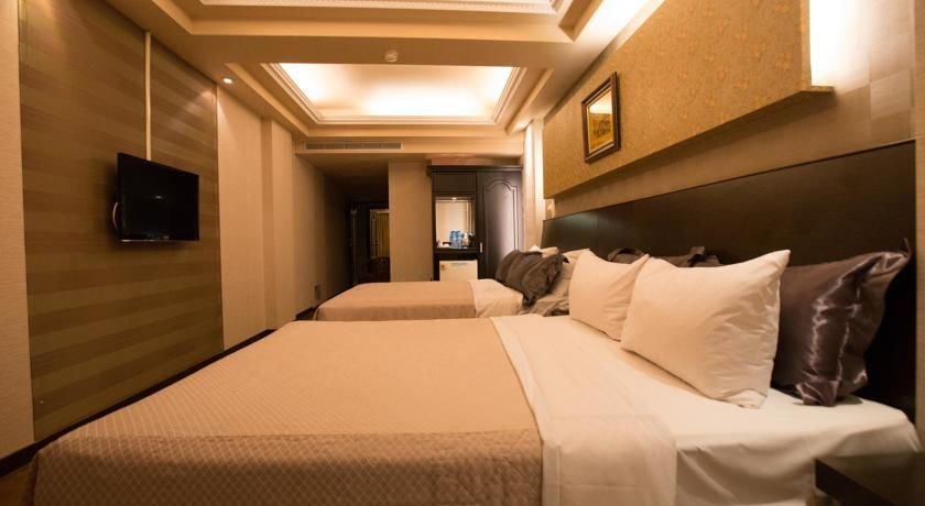 โรงแรมบิทาน (Bitan Hotel)1