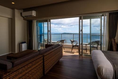 Deluxe Family Room