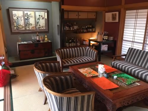 Economy Twin Room