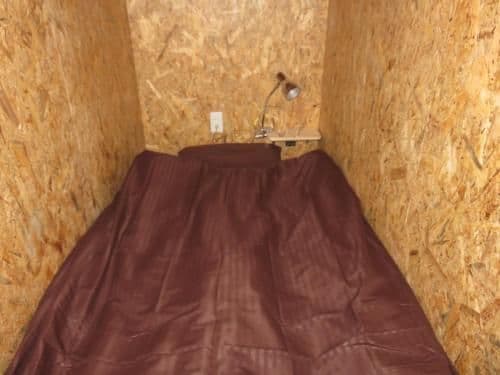 Bunk Bed in Female Dormitory Room with Shared Bathroom