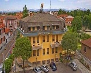 Quattro Strade Quattro Strade