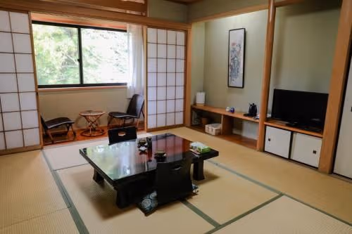 Japanese-Style Room
