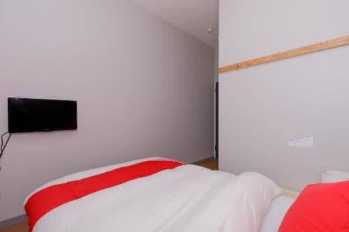 Single Room - Non-Smoking