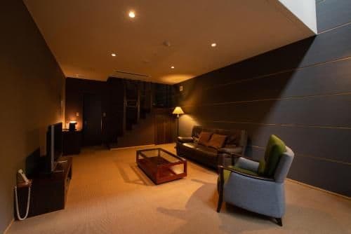 One-Bedroom Suite
