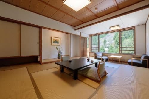 Japanese-Style Twin Room