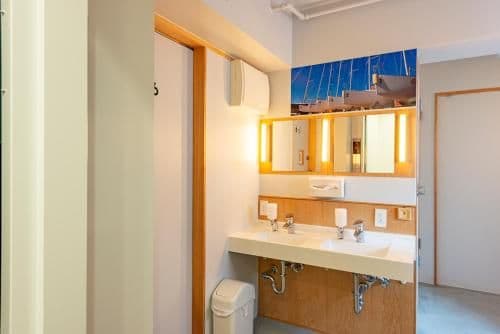 Semi-Private Twin Room
