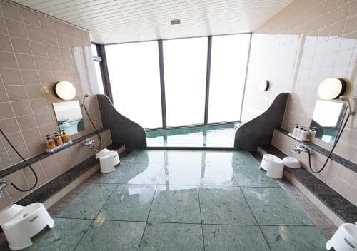 Quadruple Room with Shared Bathroom