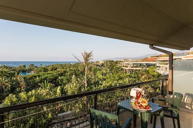 DOUBLE SEA VIEW