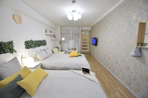Standard Family Room
