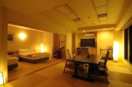 Japanese-Style Deluxe Suite with Open Air Bath