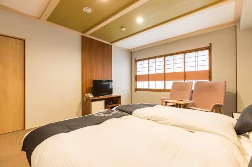 Double Room with Shared Bathroom