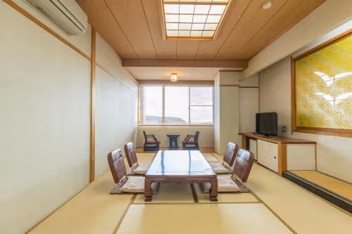 Japanese-Style Room