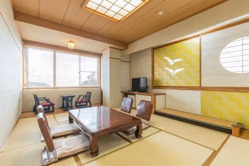 Japanese-Style Room