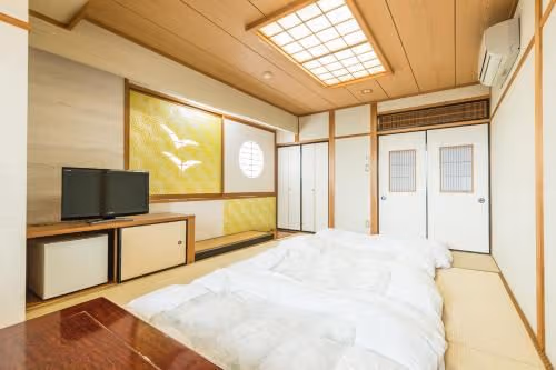 Japanese-Style Room