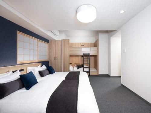 Deluxe Japanese Apartment