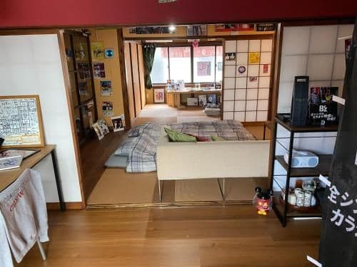 Quadruple Room with Private Bathroom
