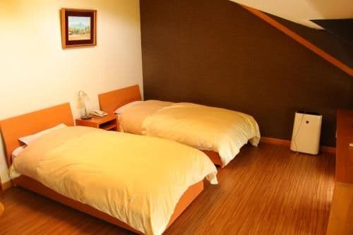 Standard Room - Pet Friendly