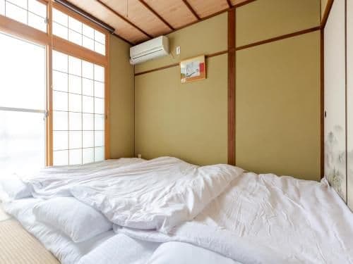 Japanese-Style Room