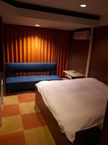 โรงแรมซัน (Hotel Sun)0