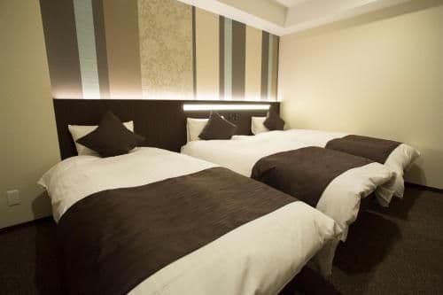 Triple Room