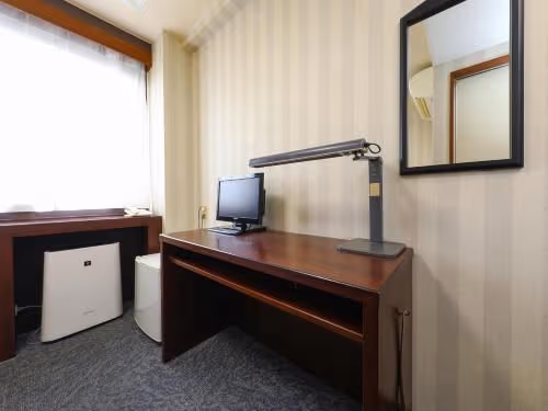 Single Room - Non-Smoking