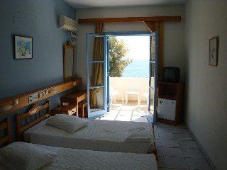 Roussos Beach Hotel1