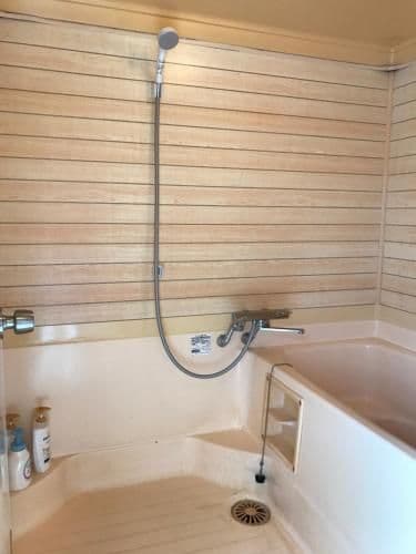 Triple Room with Shared Bathroom