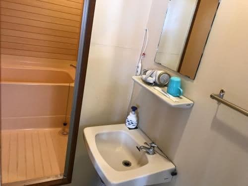 Quadruple Room with Private Bathroom