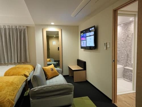Premium Twin Room - Non-Smoking