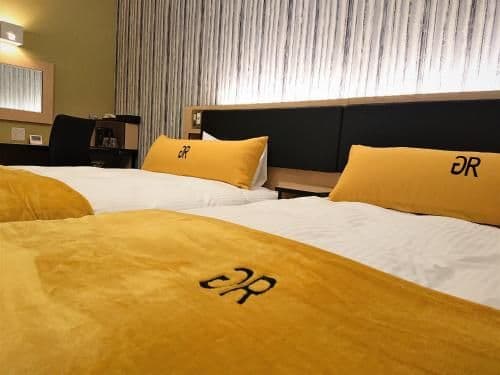 Premium Twin Room - Non-Smoking