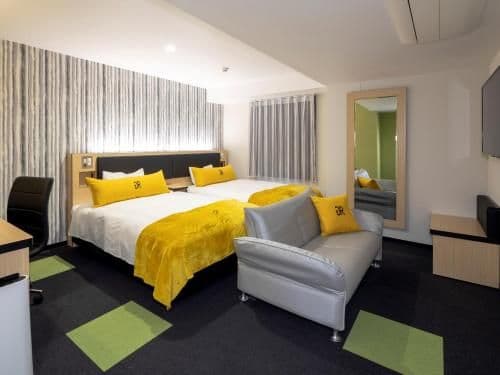 Premium Twin Room - Non-Smoking