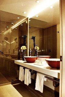 TRYP By Wyndham Bogota Embajada0