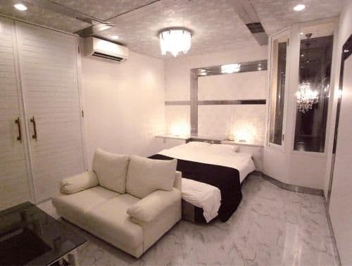 Double Room - 21:00 Check-in