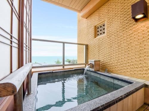 Triple Room with Garden View