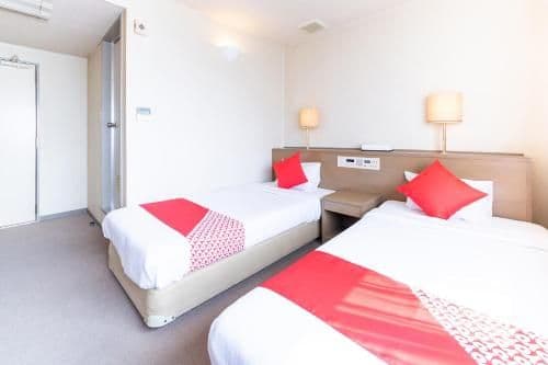 Twin Room - Non-Smoking