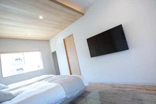 Twin Room with Bath