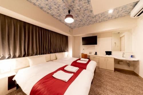 Twin Room - Disability Access - Non-Smoking
