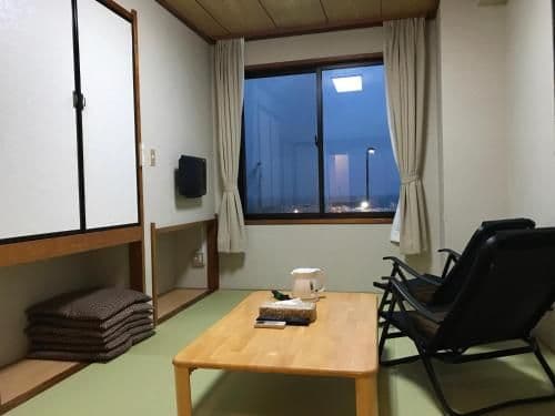 Japanese-Style Room