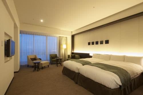 Twin Room with Balcony