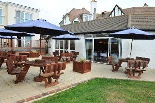 เดอะ เรอเล คูเดน บีช (The Relais Cooden Beach)1